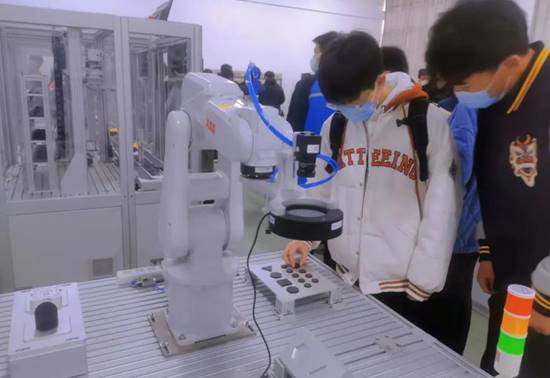 说明: mmexport4e607a5d0de81032b2de51c6f09a2850_1646012