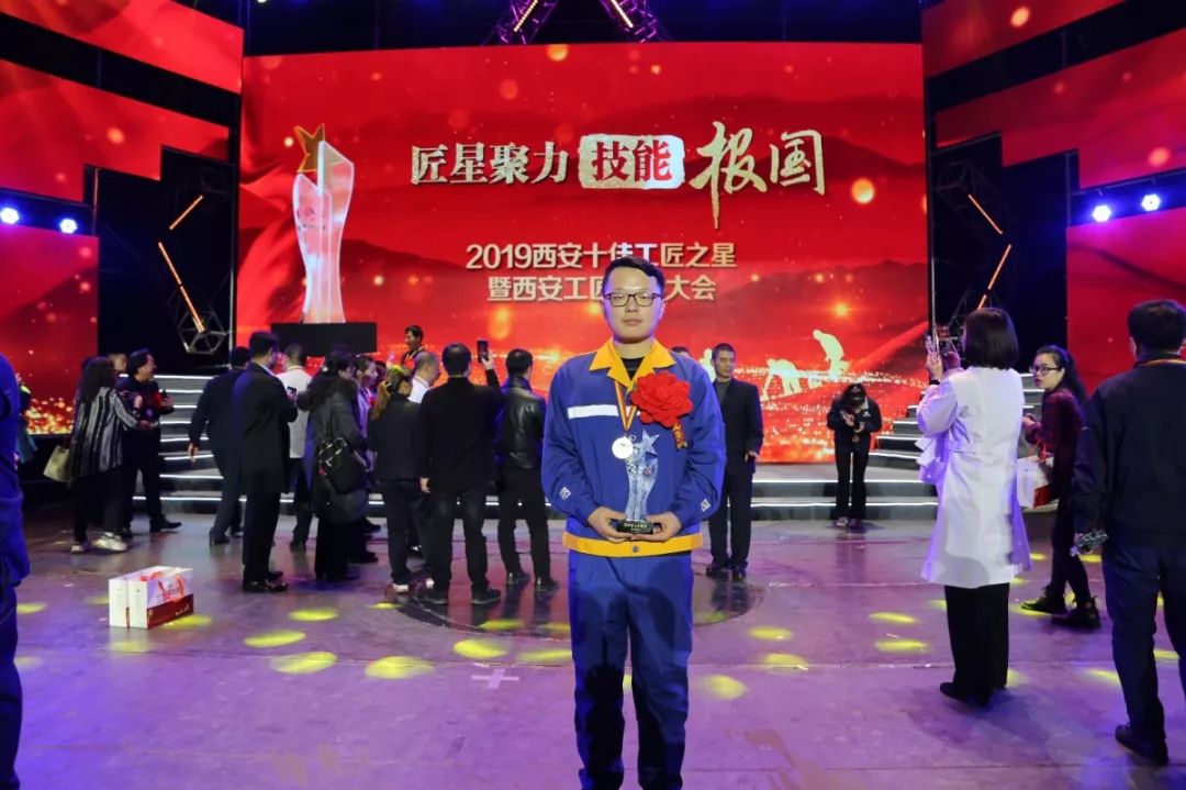 ed6dee948cc55552a59abfb3a4e93a60