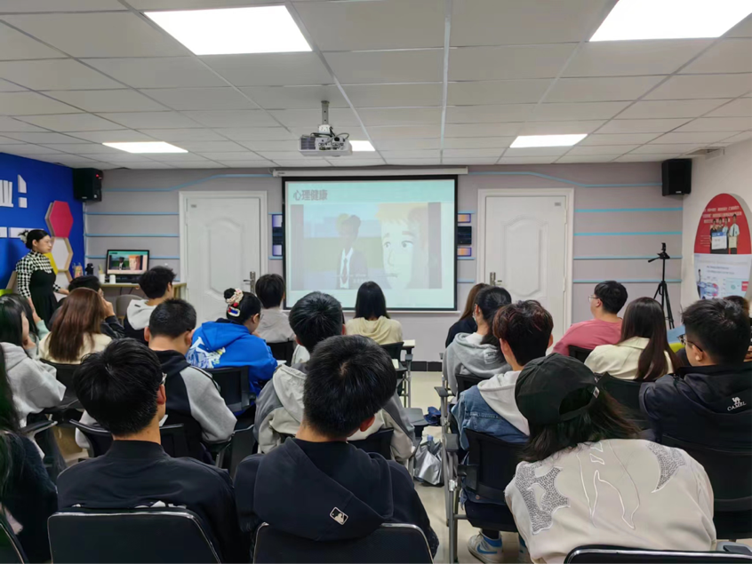 2023-10-18 20:26:04.985000