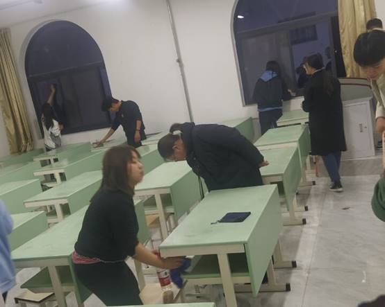 说明: ME2P``RO~W{H~V44OHJ]MJB